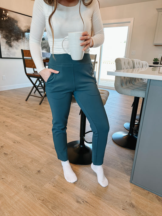 Classic Ribbed Jogger