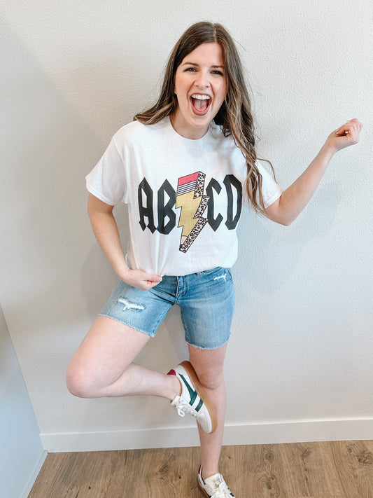 Lightwash Midi Short