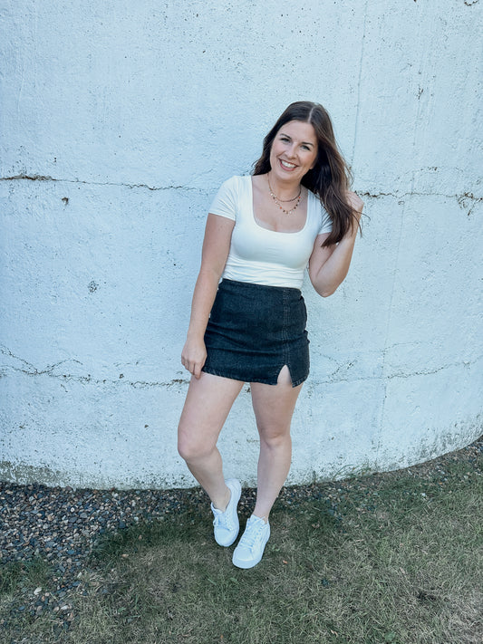 Essential Double Layered Scoop Neck Tee