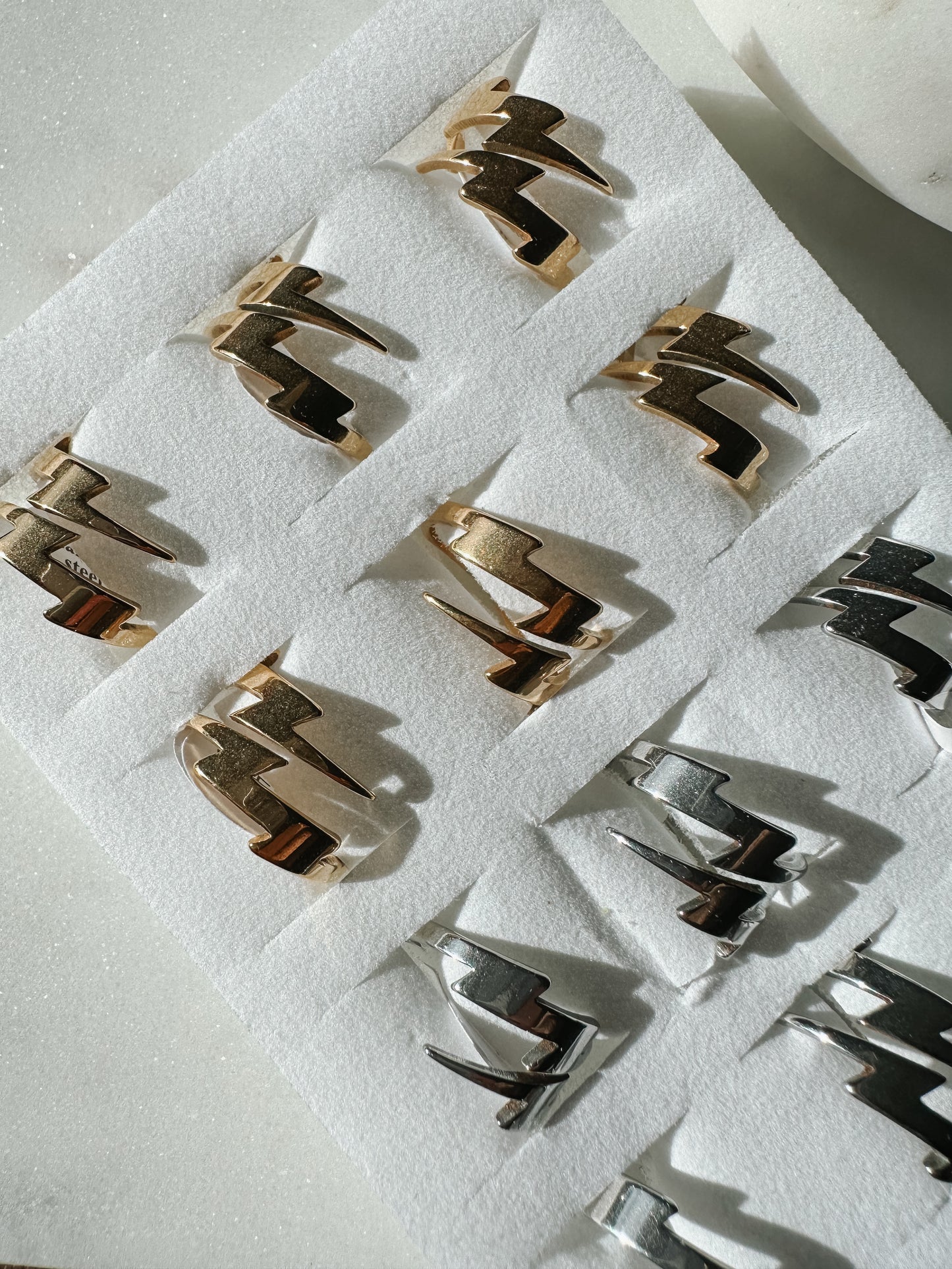 Adjustable Lightning Ring