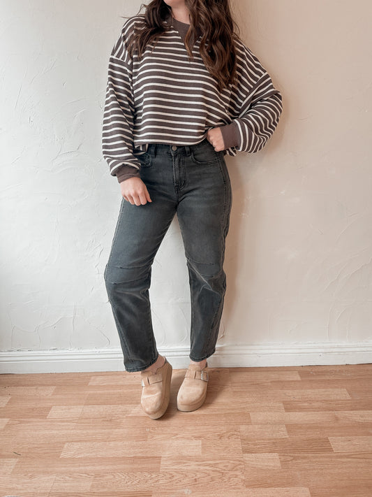 Side Panel Barrel Jeans