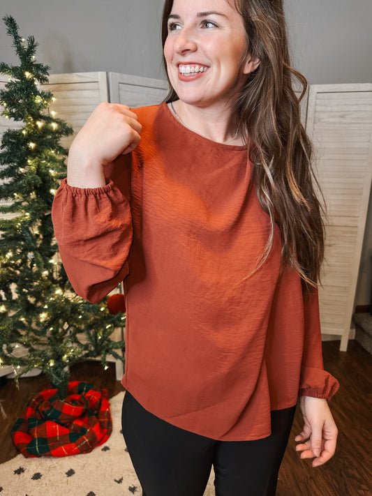 Essential Office Top