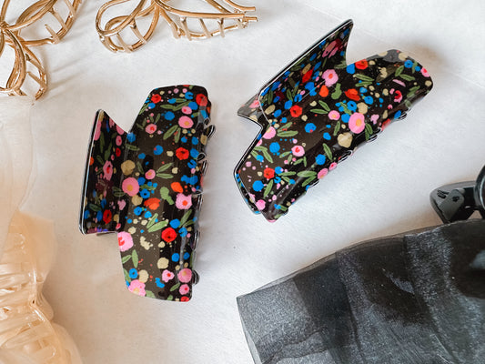 Black Floral Claw Clip