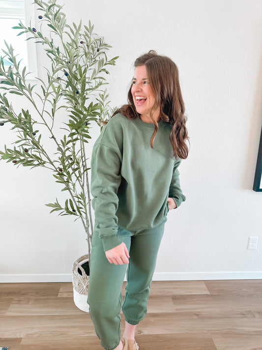 Essential Fleece Crewneck