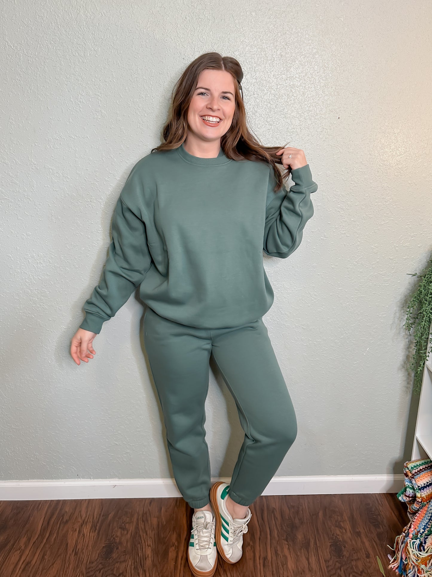 Essential Fleece Crewneck