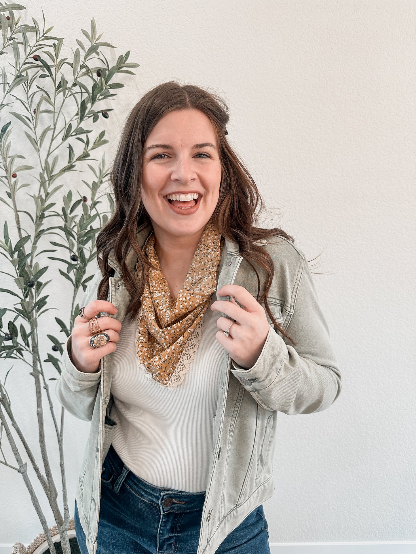 Lace Trim Bandana