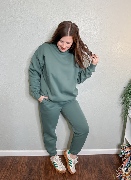 Essential Fleece Joggers