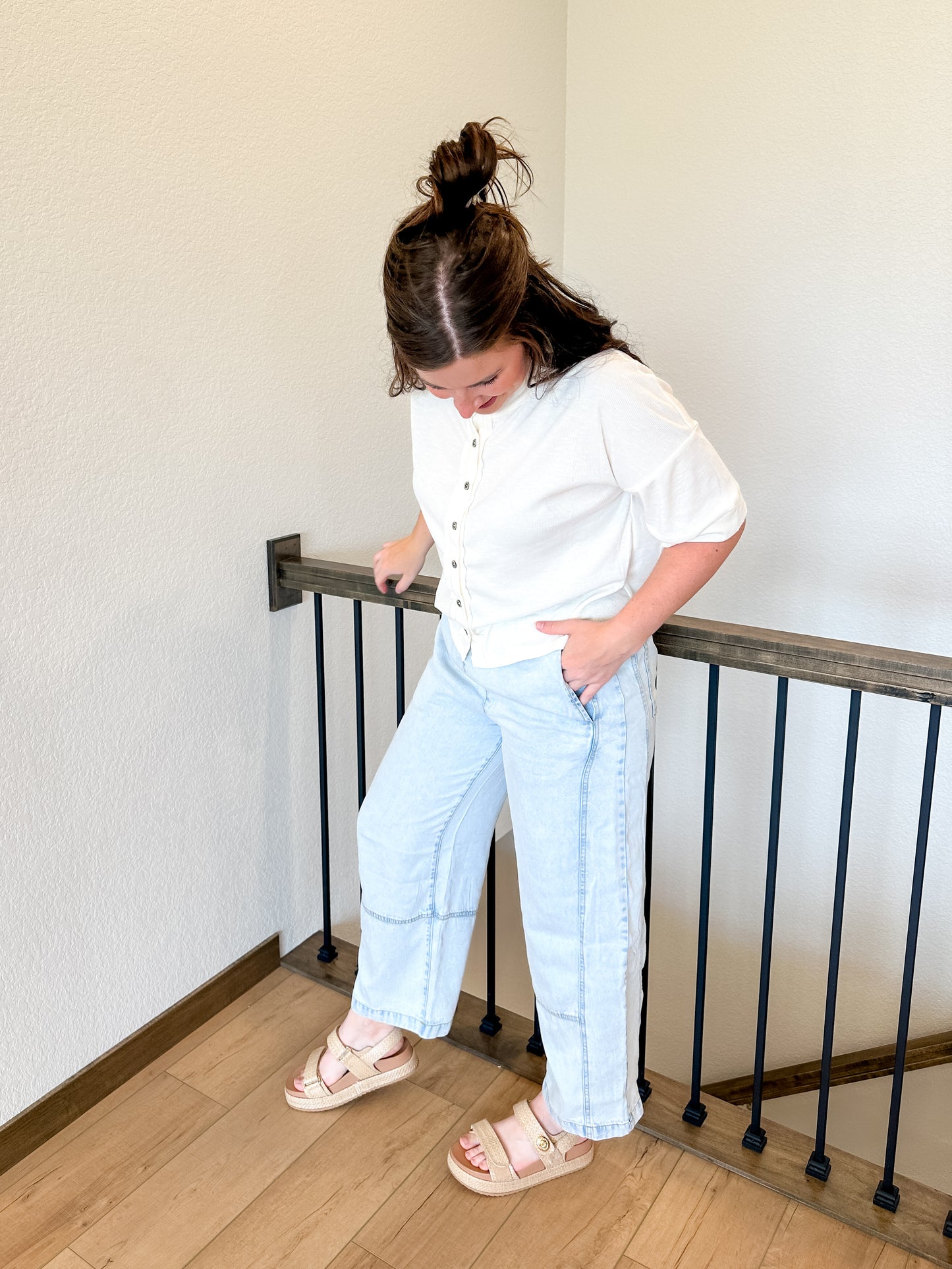 Seam Detail Elastic Waist Pants