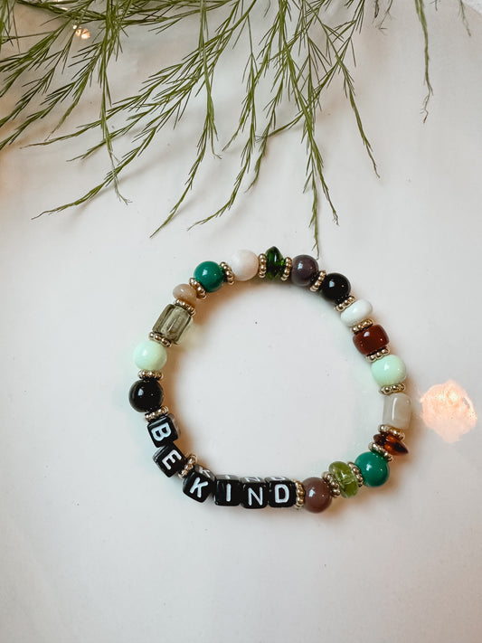 Be Kind Stretch Bracelet
