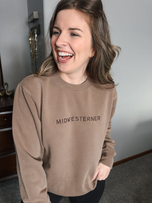 Midwesterner Embroidered Crewneck